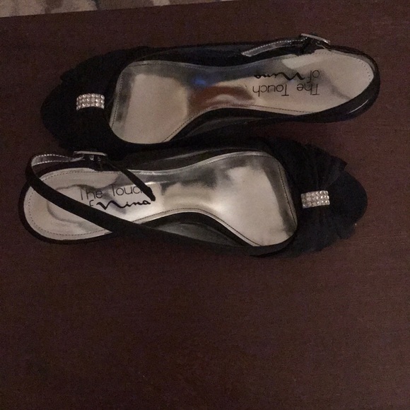 The Touch of Nina Black Satin Slingbacks - Picture 4 of 4